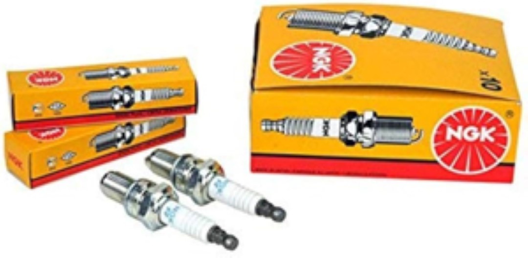 NGK CMR6H Spark Plug 10187