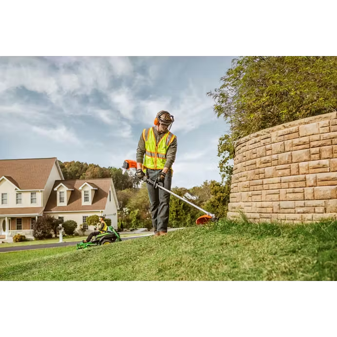 Stihl FS 111 RX Commercial String Trimmer with Autocut Cutting Head