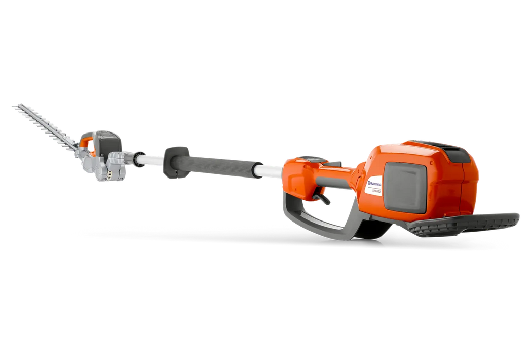 Husqvarna 520iHE3 battery hedge trimmer, articulating head view