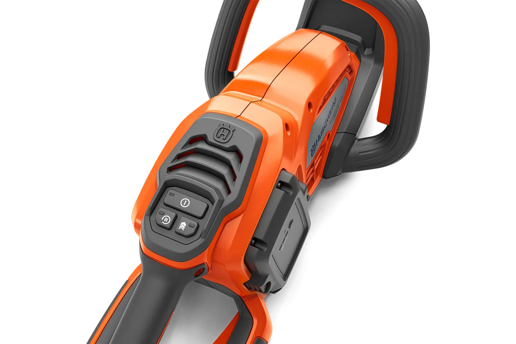 Husqvarna 320iHD60, top view