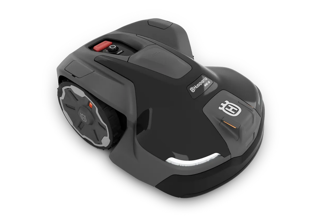 Husqvarna 440iQ, rear view